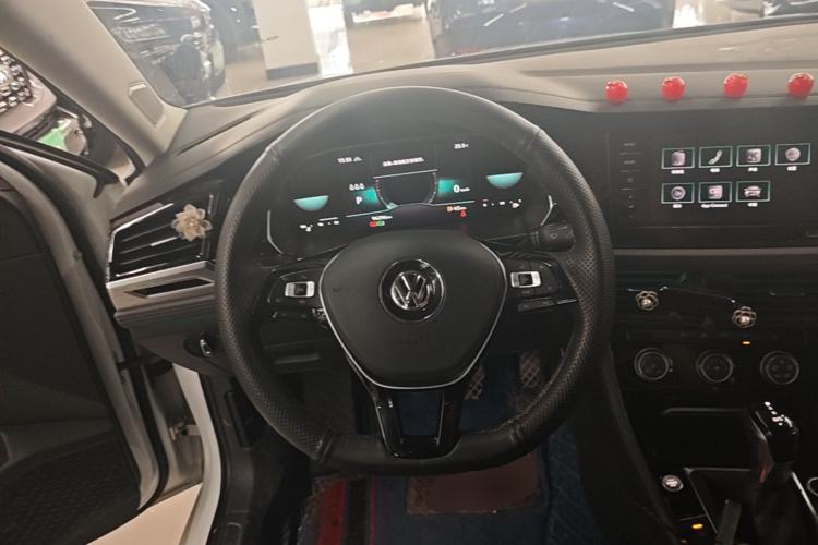 Used Volkswagen Sagitar 2021 200TSI DSG Comfort Connect Edition Steering Wheel