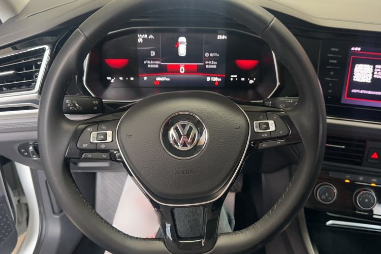 Used Volkswagen Sagitar 2021 280TSI DSG Comfort Connect Edition Steering Wheel