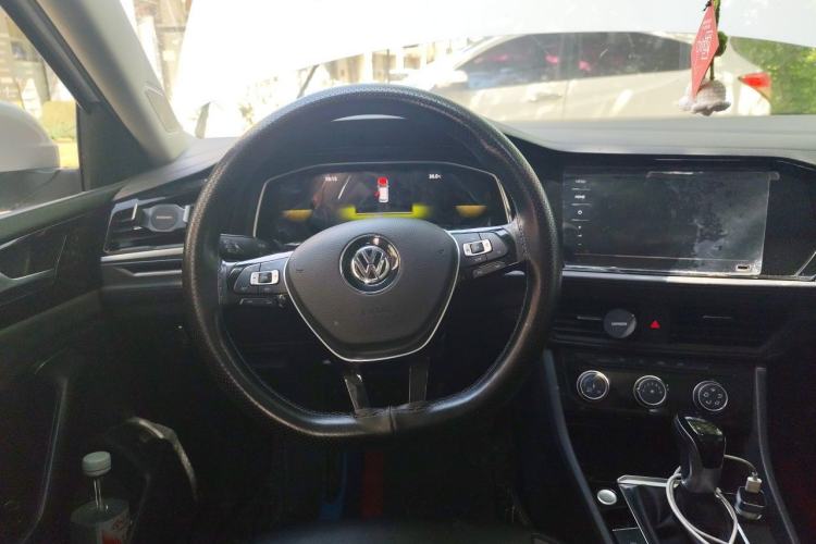 Used Volkswagen Sagitar 2021 280TSI DSG 30th Anniversary Edition Steering Wheel