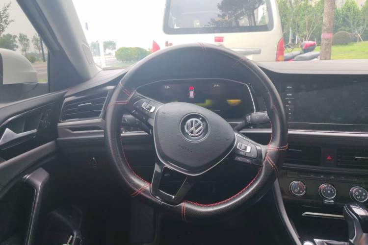 Used Volkswagen Sagitar 2021 280TSI DSG Comfort Connect Edition Steering Wheel