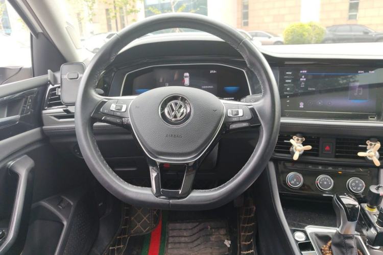 Used Volkswagen Sagitar 2021 280TSI DSG Excellence Edition Steering Wheel