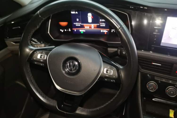 Used Volkswagen Sagitar 2021 280TSI DSG Excellence Edition Steering Wheel