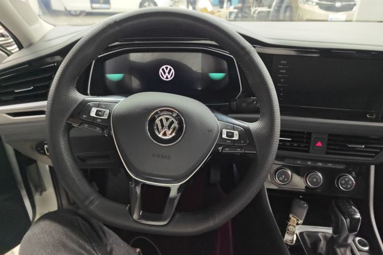 Used Volkswagen Sagitar 2021 280TSI DSG Comfort Connect Edition Steering Wheel
