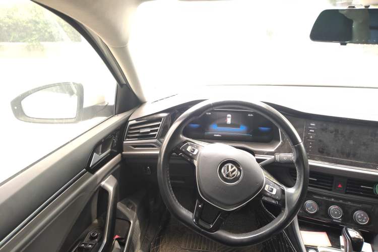 Used Volkswagen Sagitar 2021 200TSI DSG Comfort Connect Edition Steering Wheel
