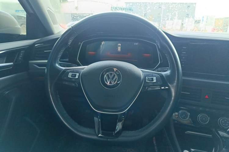 Used Volkswagen Sagitar 2021 280TSI DSG Comfort Connect Edition Steering Wheel