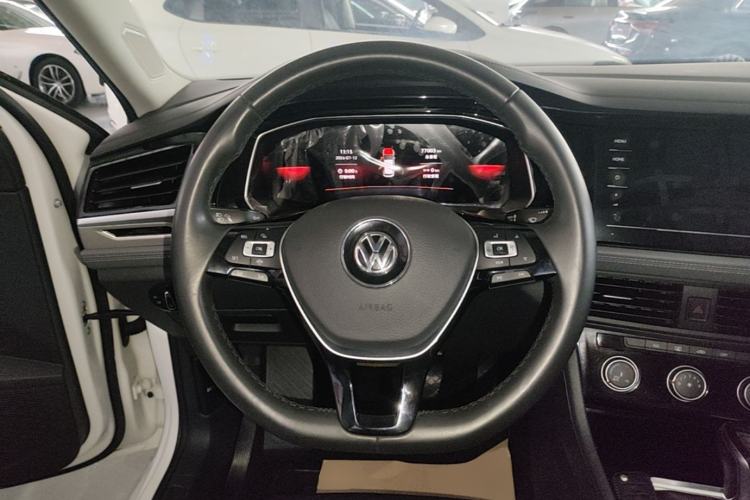 Used Volkswagen Sagitar 2021 280TSI DSG Comfort Connect Edition Steering Wheel