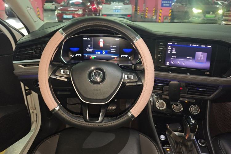 Used Volkswagen Sagitar 2021 200TSI DSG Excellence Edition Steering Wheel