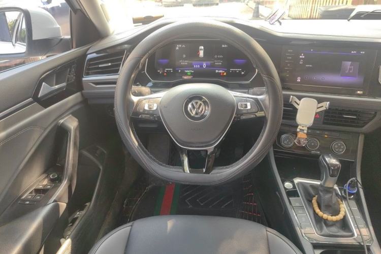 Used Volkswagen Sagitar 2021 200TSI DSG Comfort Connect Edition Steering Wheel