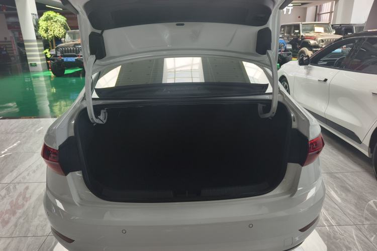 Used Volkswagen Sagitar 2021 280TSI DSG Comfort Connect Edition Trunk