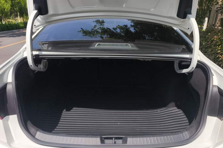 Used Volkswagen Sagitar 2021 280TSI DSG 30th Anniversary Edition Trunk