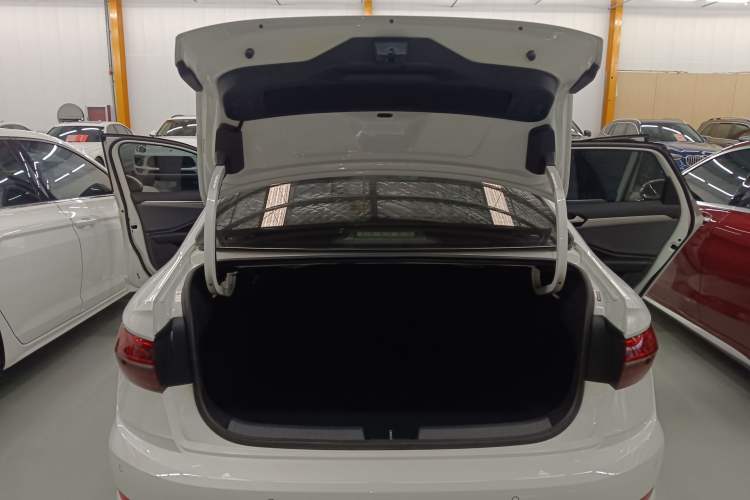 Used Volkswagen Sagitar 2021 200TSI DSG Comfort Connect Edition Trunk