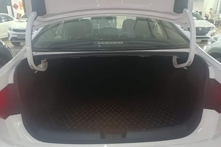 Used Volkswagen Sagitar 2021 200TSI DSG Comfort Connect Edition Trunk