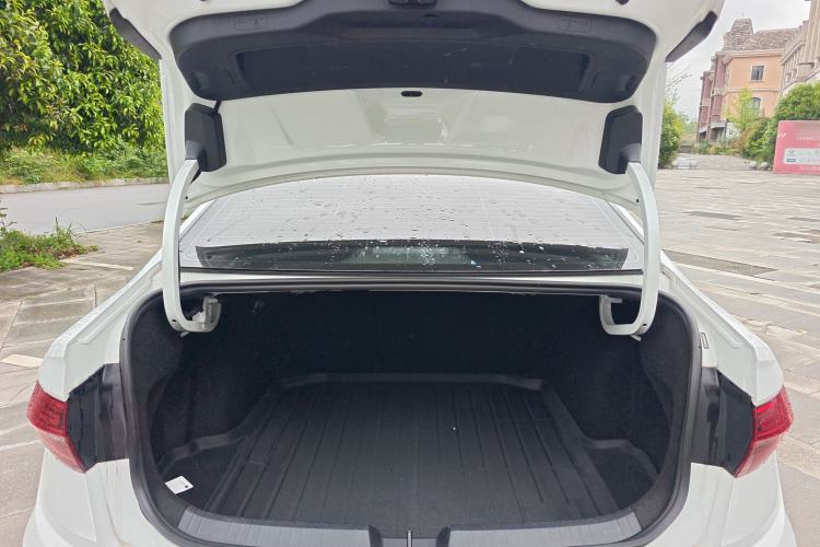Used Volkswagen Sagitar 2021 280TSI DSG Excellence Edition Trunk