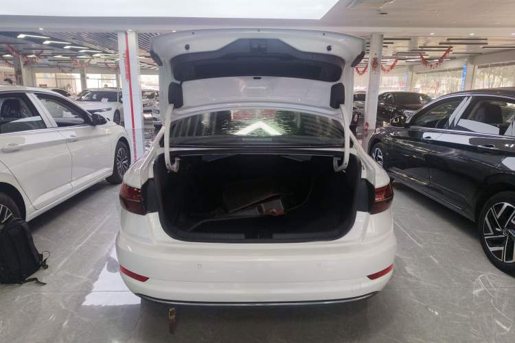 Used Volkswagen Sagitar 2021 280TSI DSG Comfort Connect Edition Trunk