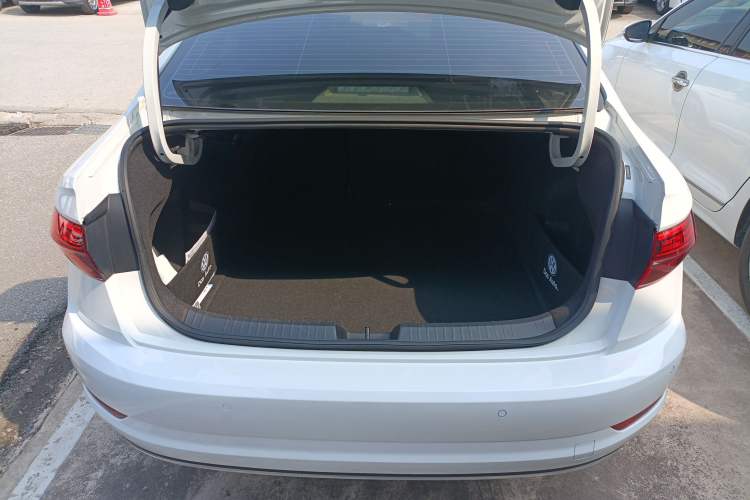 Used Volkswagen Sagitar 2021 280TSI DSG Excellence Edition Trunk