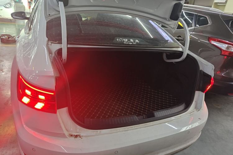Used Volkswagen Sagitar 2021 280TSI DSG Excellence Edition Trunk