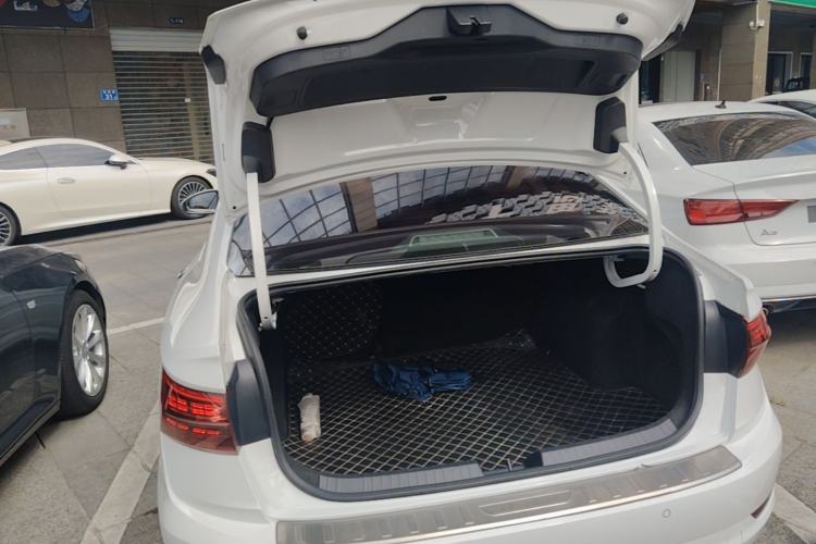 Used Volkswagen Sagitar 2021 280TSI DSG Comfort Connect Edition Trunk