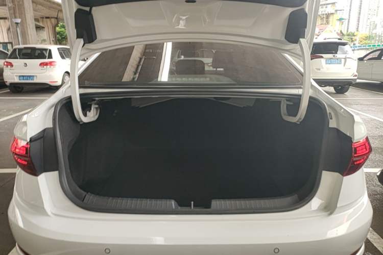Used Volkswagen Sagitar 2021 280TSI DSG Excellence Edition Trunk