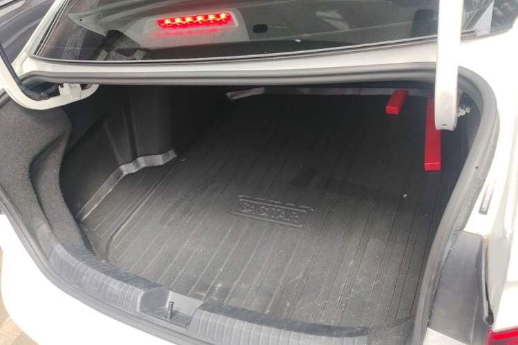 Used Volkswagen Sagitar 2021 280TSI DSG Excellence Edition Trunk