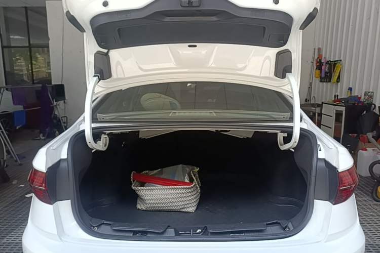 Used Volkswagen Sagitar 2021 200TSI DSG Excellence Edition Trunk