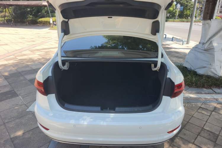 Used Volkswagen Sagitar 2021 280TSI DSG Comfort Connect Edition Trunk