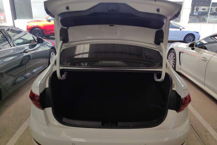 Used Volkswagen Sagitar 2021 200TSI DSG Comfort Connect Edition Trunk