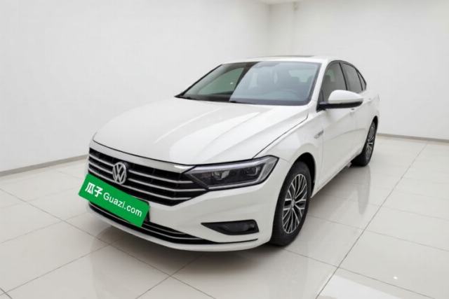 Używany Volkswagen Sagitar 2021 200TSI DSG Comfort Connect Edition