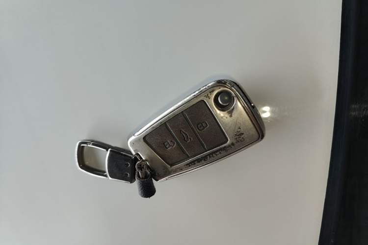Used Volkswagen Sagitar 2021 280TSI DSG Excellence Edition Vehicle Key
