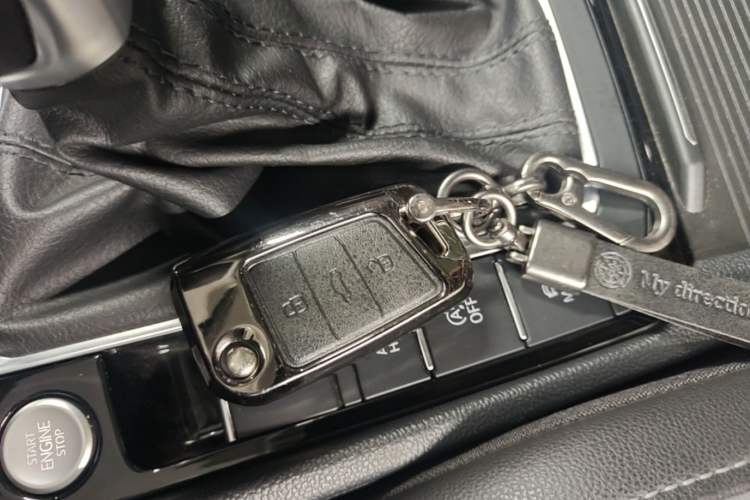 Used Volkswagen Sagitar 2021 280TSI DSG Excellence Edition Vehicle Key
