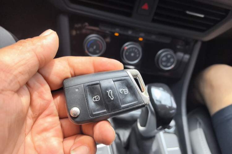 Used Volkswagen Sagitar 2021 280TSI DSG Excellence Edition Vehicle Key
