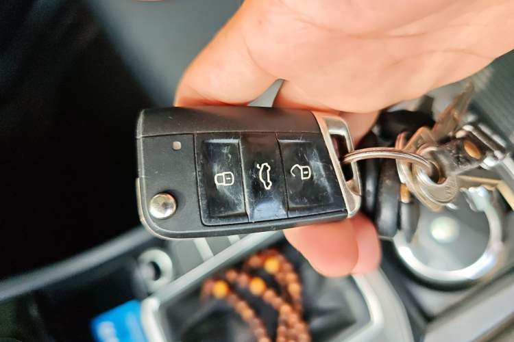 Used Volkswagen Sagitar 2021 280TSI DSG Comfort Connect Edition Vehicle Key