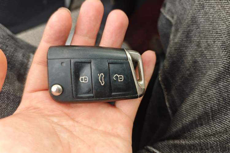 Used Volkswagen Sagitar 2021 200TSI DSG Excellence Edition Vehicle Key
