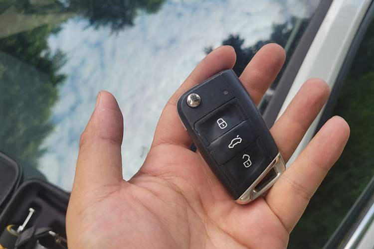 Used Volkswagen Sagitar 2021 280TSI DSG Comfort Connect Edition Vehicle Key