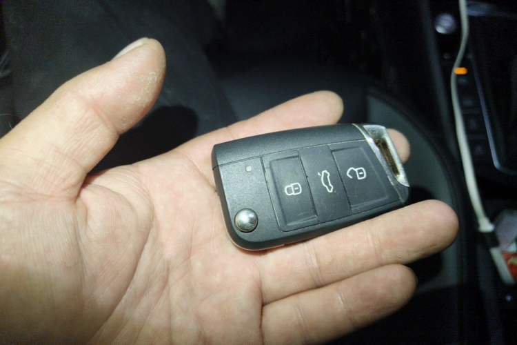 Used Volkswagen Sagitar 2021 280TSI DSG Comfort Connect Edition Vehicle Key