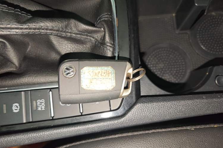 Used Volkswagen Sagitar 2021 280TSI DSG Comfort Connect Edition Vehicle Key