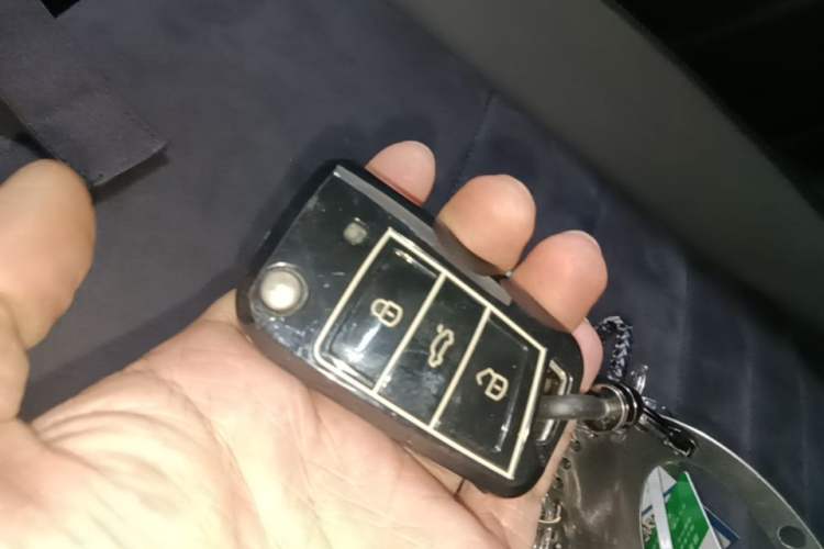 Used Volkswagen Sagitar 2021 280TSI DSG Excellence Edition Vehicle Key