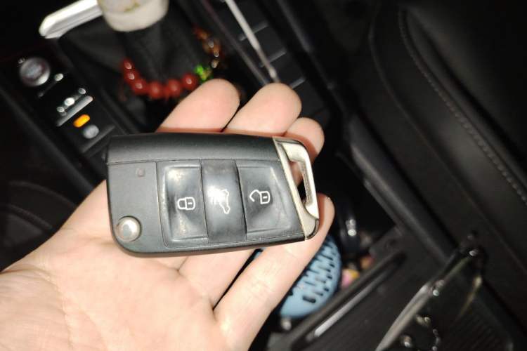 Used Volkswagen Sagitar 2021 280TSI DSG Excellence Edition Vehicle Key