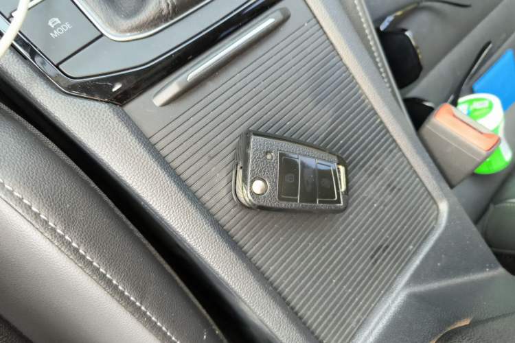 Used Volkswagen Sagitar 2021 280TSI DSG Comfort Connect Edition Vehicle Key