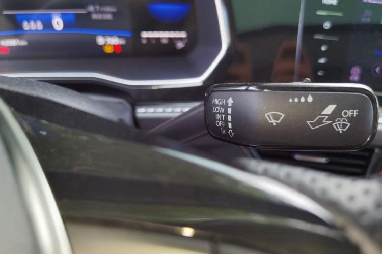 Used Volkswagen Sagitar 2021 200TSI DSG Excellence Edition Vehicle Key