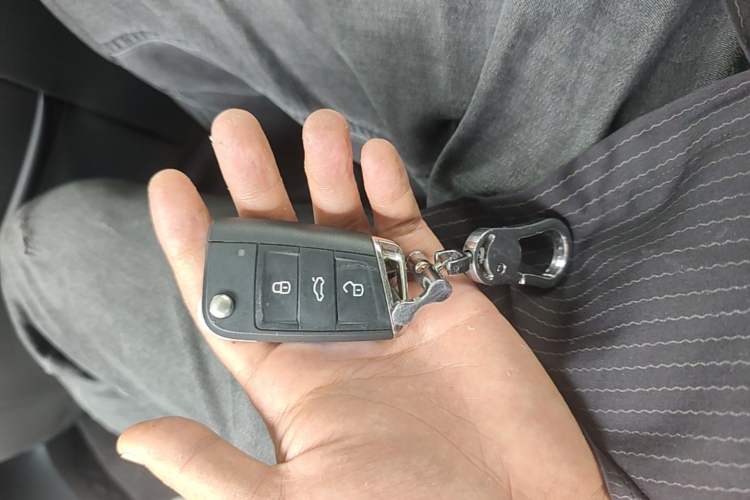 Used Volkswagen Sagitar 2021 280TSI DSG Excellence Edition Vehicle Key