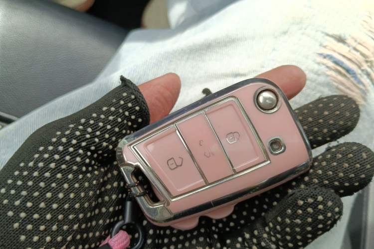 Used Volkswagen Sagitar 2021 280TSI DSG Comfort Connect Edition Vehicle Key