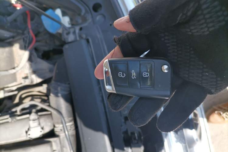 Used Volkswagen Sagitar 2021 200TSI DSG Comfort Connect Edition Vehicle Key