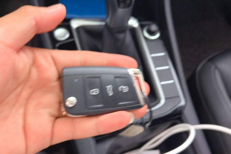 Used Volkswagen Sagitar 2021 280TSI DSG Comfort Connect Edition Vehicle Key