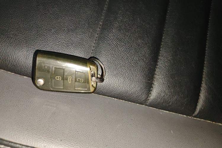 Used Volkswagen Sagitar 2021 280TSI DSG Comfort Connect Edition Vehicle Key