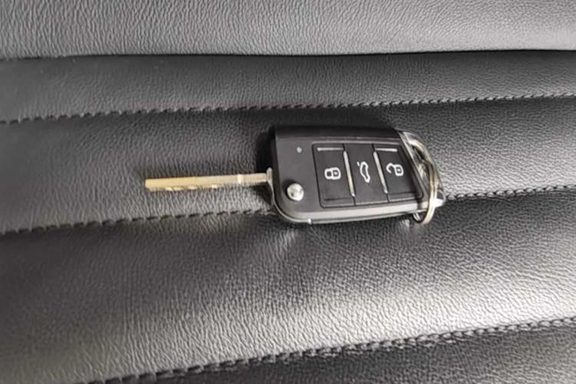 Used Volkswagen Sagitar 2021 280TSI DSG Comfort Connect Edition Vehicle Key