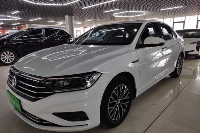 Ojetý Volkswagen Sagitar 2021 280TSI DSG Comfort Connect Edition