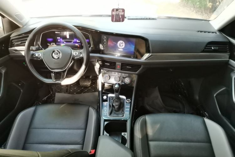 Used Volkswagen Sagitar 2021 200TSI DSG Comfort Connect Edition Center Console