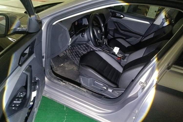 Used Volkswagen Sagitar 2021 280TSI DSG Comfort Connect Edition Driver Seat
