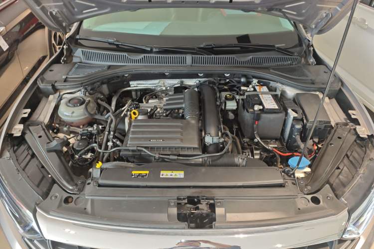 Used Volkswagen Sagitar 2021 280TSI DSG Comfort Connect Edition Engine Bay