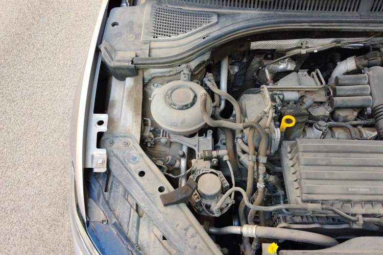 Used Volkswagen Sagitar 2021 280TSI DSG Comfort Connect Edition Engine Bay Right